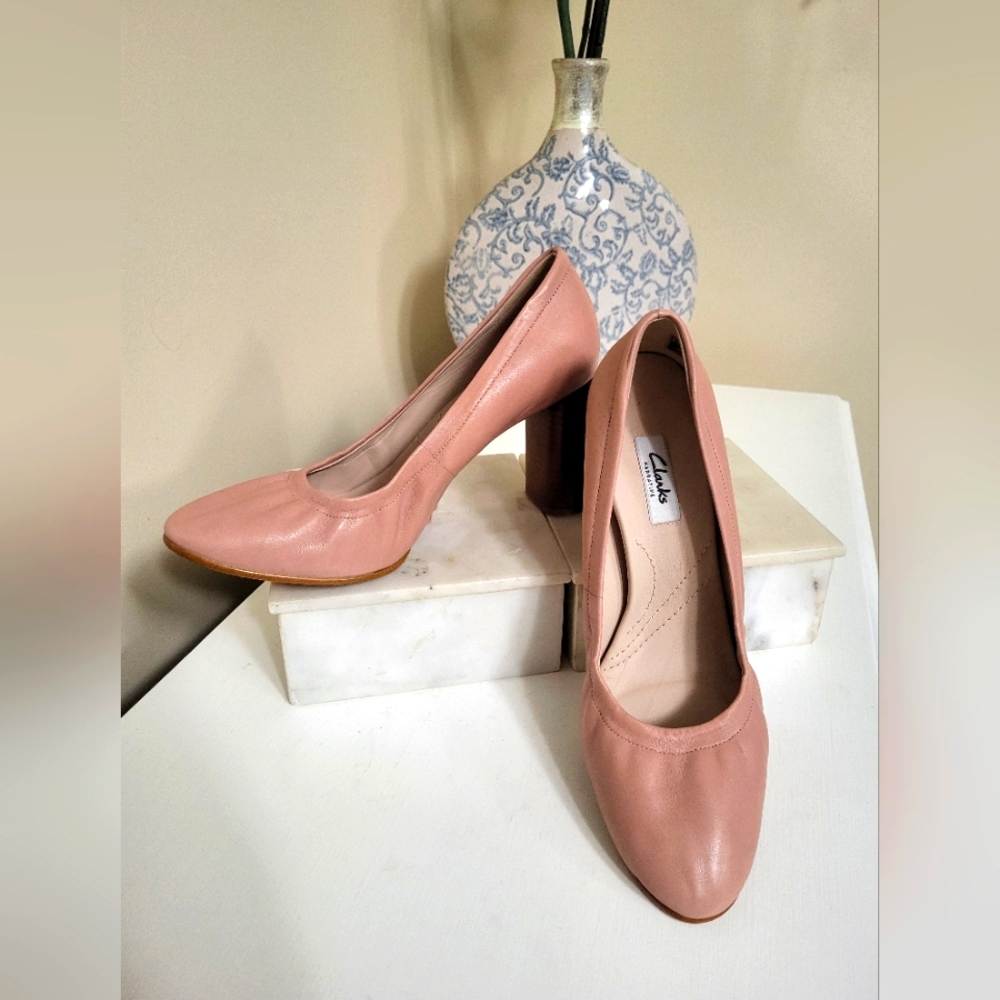 Clarks Blush Color Heels Classic Pumps